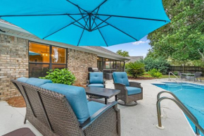 Outdoor Oasis by Beaches